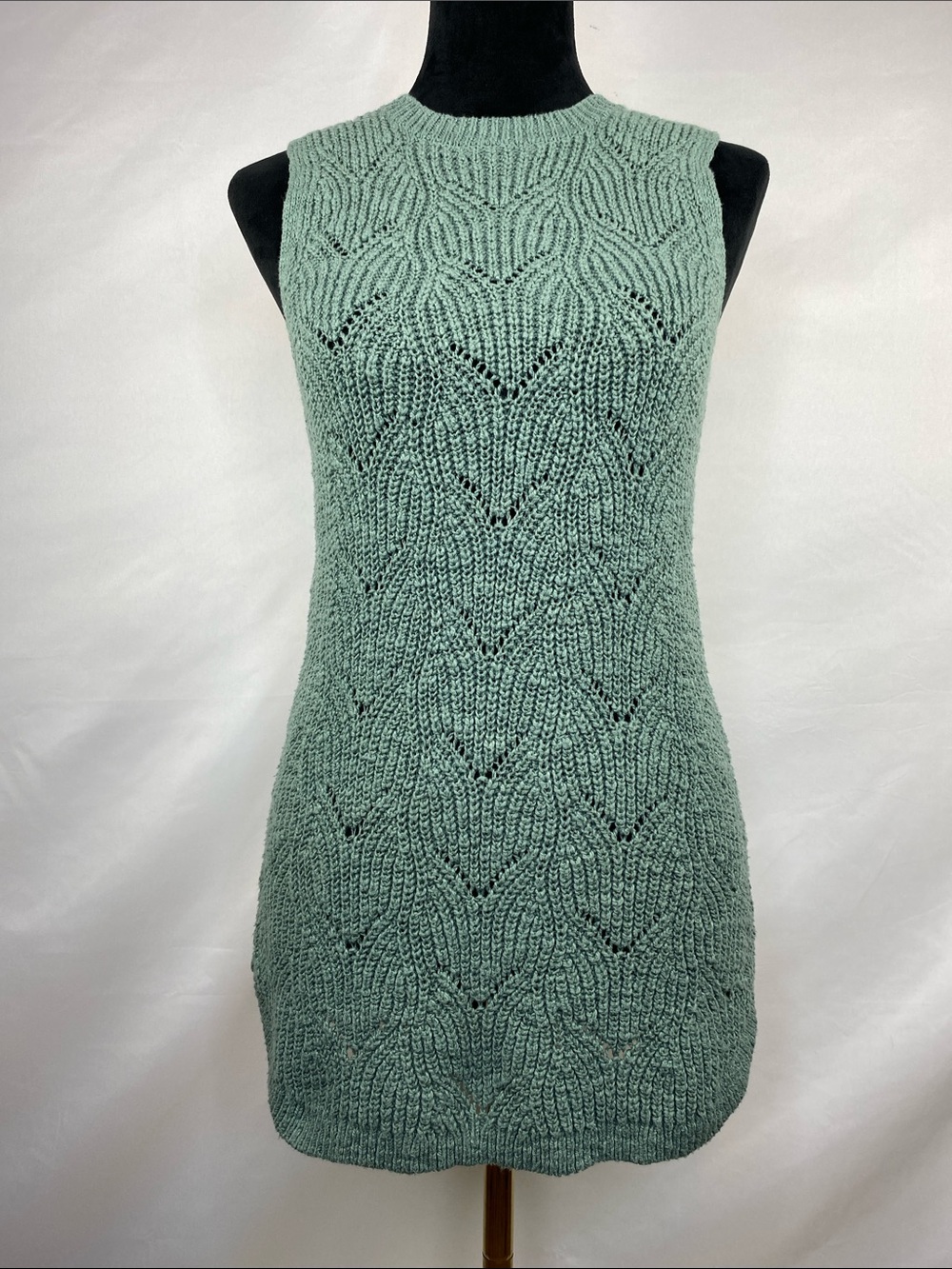 GAP Pointelle Knit Tank Top District Green 100% Cotton Sleeveless Small Tall